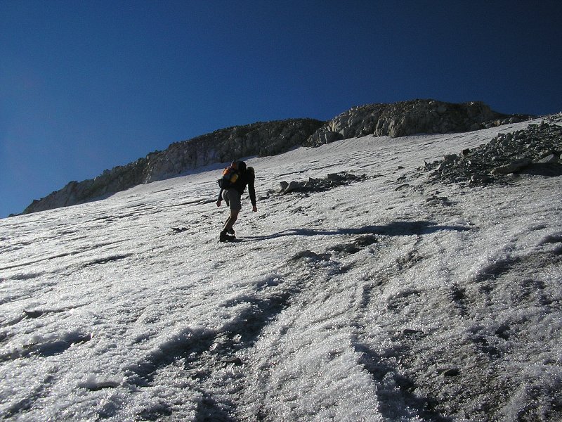 pátek  7.9 výstup na Pico de Aneto 3404m